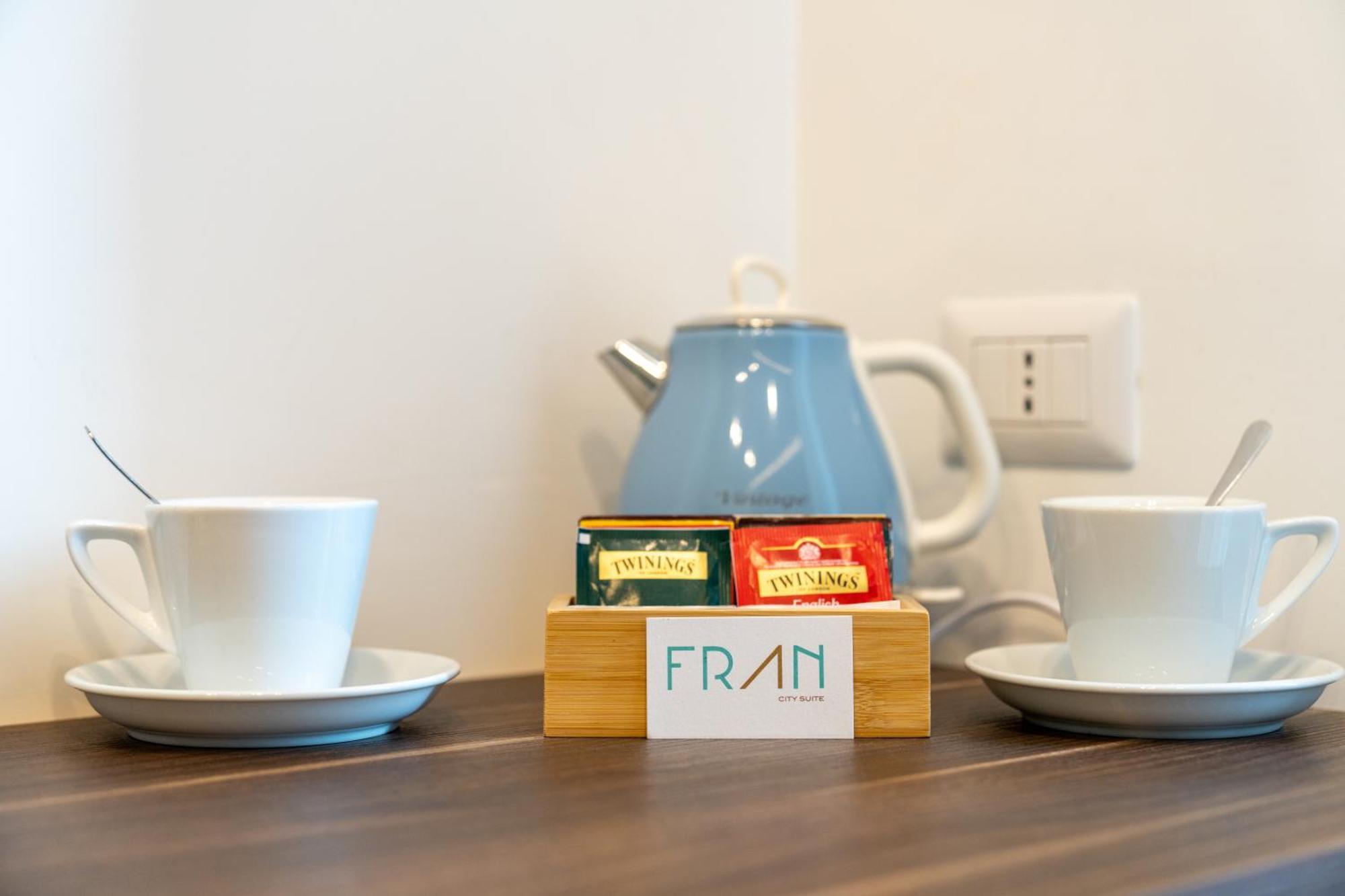 Fran City Suite Vico Equense Eksteriør bilde
